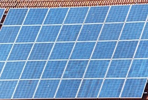 Zonnepanelen: saldering en btw